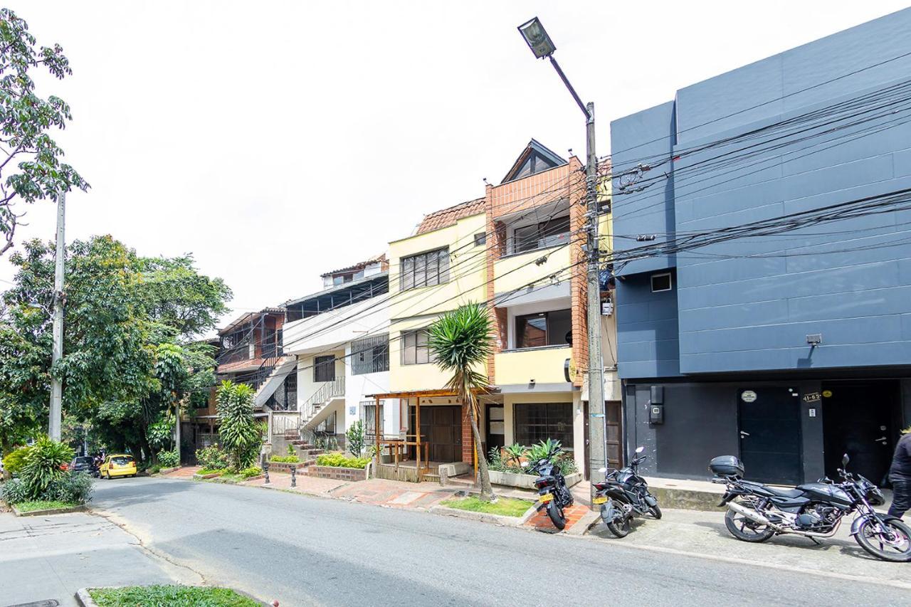 Ayenda Medallo City Medellín Exterior foto